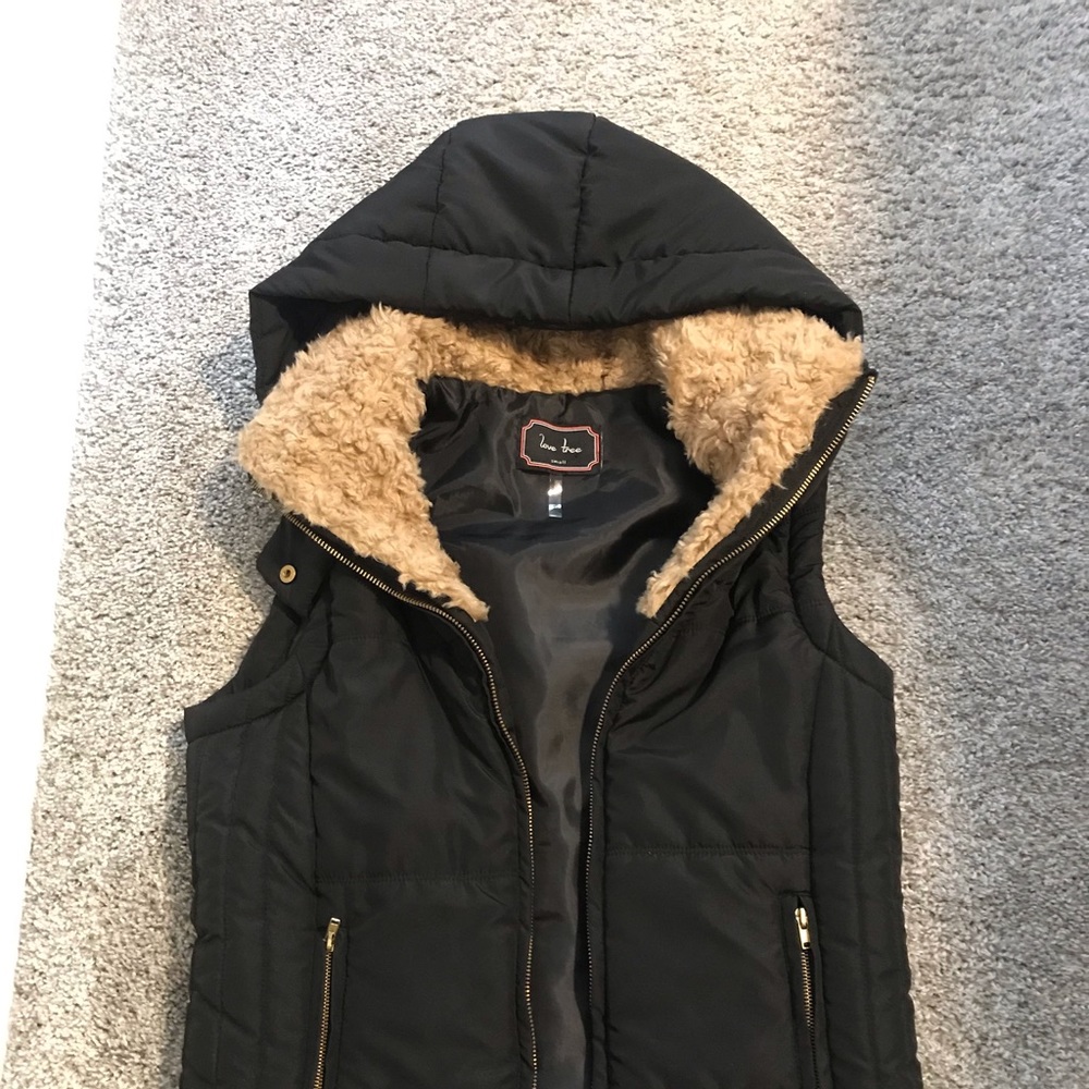 Black S vest
